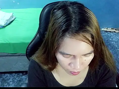 Snapshot of Asianpinaybeauty_yam007 chatting on April 18, 2026, 8:20 pm Asianpinaybeauty yam007 online show from April 18, 2026, 8:20 pm