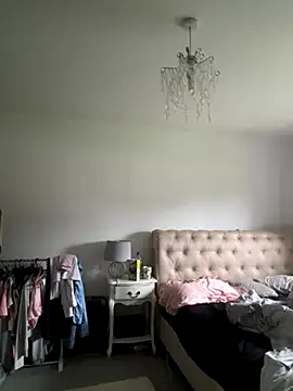 blissdimicco online show from October 29, 2025, 9:11 am