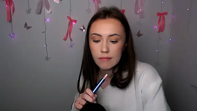 Snapshot of Nikonara_Love chatting on February 12, 2026, 2:56 pm Nikonara Love online show from February 12, 2026, 2:56 pm