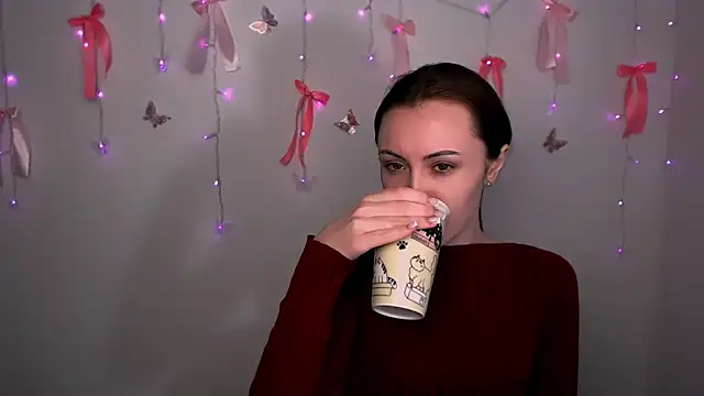 Snapshot of Nikonara_Love chatting on February 17, 2026, 12:56 pm Nikonara Love online show from February 17, 2026, 12:56 pm