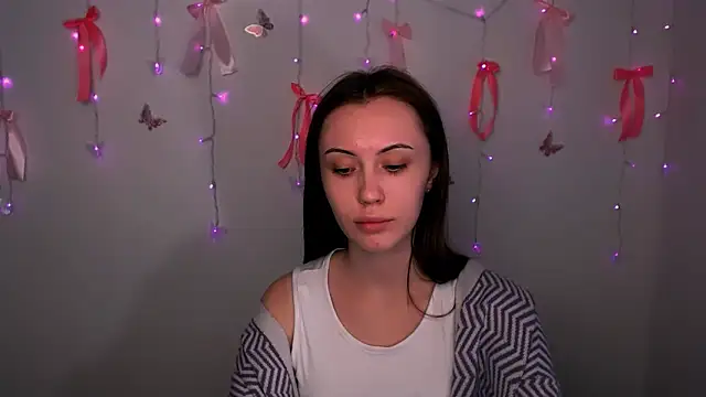 Snapshot of Nikonara_Love chatting on February 21, 2026, 1:34 pm Nikonara Love online show from February 21, 2026, 1:34 pm