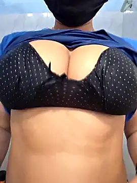 Hot honey77 online show from October 9, 2025, 4:54 am