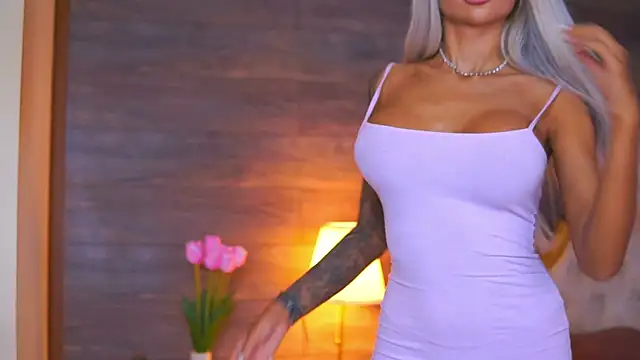 Juicy Jessye online show from June 29, 2026, 7:47 pm