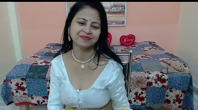 Snapshot of Valentin_Nappi chatting on March 5, 2025, 10:00 am Valentin Nappi online show from March 5, 2025, 10:00 am