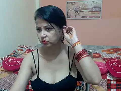Snapshot of Valentin_Nappi chatting on October 1, 2025, 5:24 am Valentin Nappi online show from October 1, 2025, 5:24 am