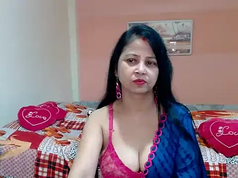 Snapshot of Valentin_Nappi chatting on October 15, 2025, 4:12 am Valentin Nappi online show from October 15, 2025, 4:12 am