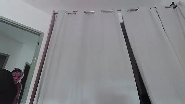 Snapshot of serena__vedette chatting on September 16, 2025, 7:20 am serena  vedette online show from September 16, 2025, 7:20 am