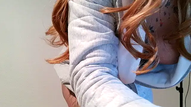 serena  vedette online show from December 19, 2025, 10:11 am