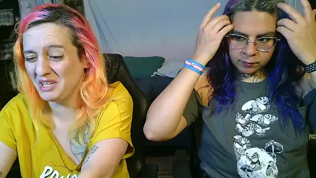 Evelan420 online show from February 5, 2026, 8:24 pm