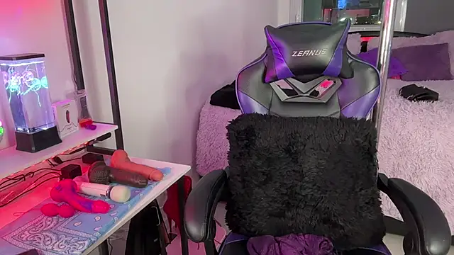 angeladiamond1 online show from February 12, 2025, 5:15 am