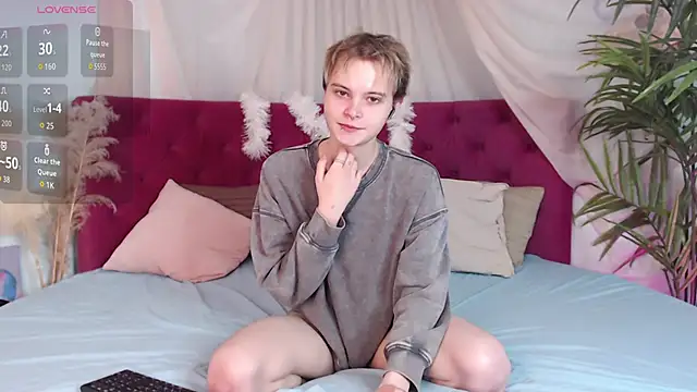 Snapshot of DemianEnglen chatting on October 22, 2025, 7:24 pm DemianEnglen online show from October 22, 2025, 7:24 pm