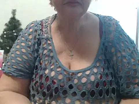 DeniseeRosea online show from February 5, 2025, 1:54 pm
