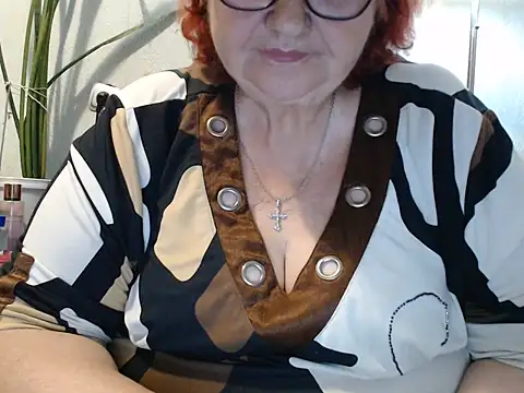 DeniseeRosea online show from June 20, 2026, 10:34 pm