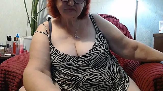 DeniseeRosea online show from July 9, 2026, 7:07 pm