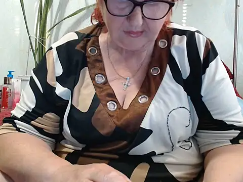 DeniseeRosea online show from July 13, 2026, 2:25 am