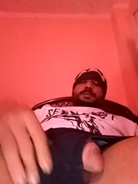 Snapshot of mebigdk chatting on November 19, 2025, 9:15 pm mebigdk online show from November 19, 2025, 9:15 pm