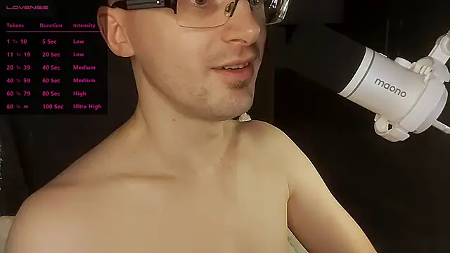 Moonsire1 online show from February 3, 2026, 2:53 am