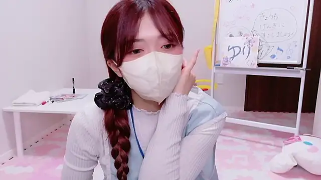 NA-KAREN-V8 online show from January 7, 2026, 1:02 pm