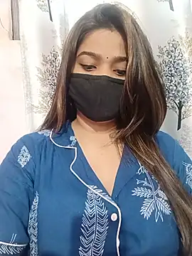 Simran-001 online show from June 19, 2026, 12:31 pm