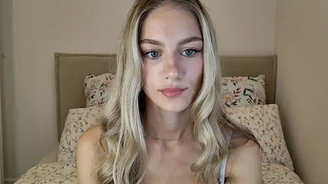 GabriellaOlsen online show from September 15, 2025, 10:15 am