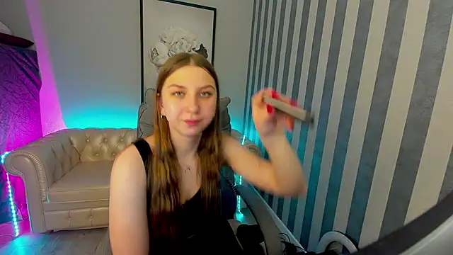 AureliaBliss  online show from January 25, 2025, 4:24 pm