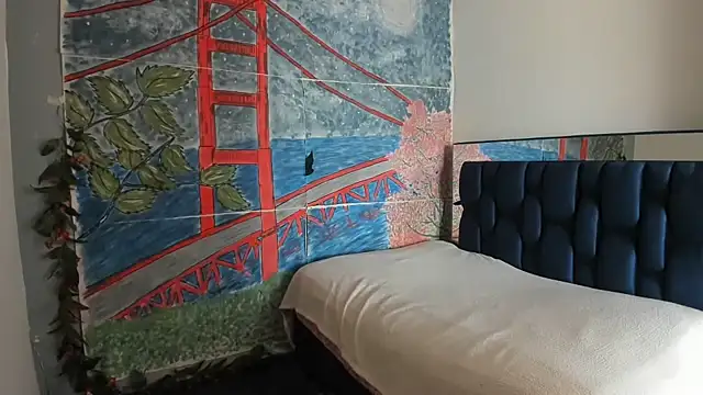 ShairaMarss online show from September 25, 2025, 1:59 pm