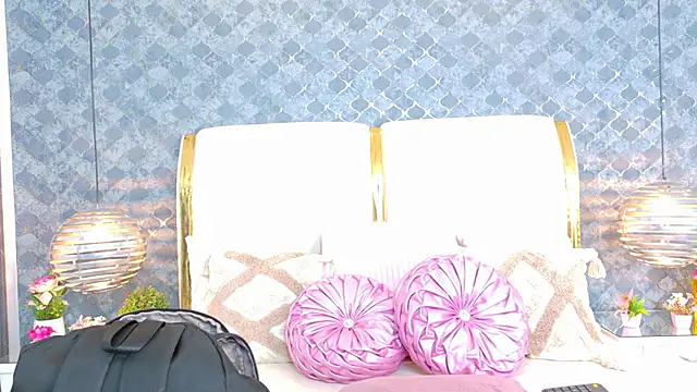 NatyParker online show from October 11, 2025, 1:53 pm