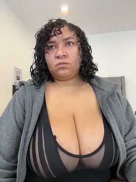 KarlaWild online show from September 23, 2025, 3:15 pm