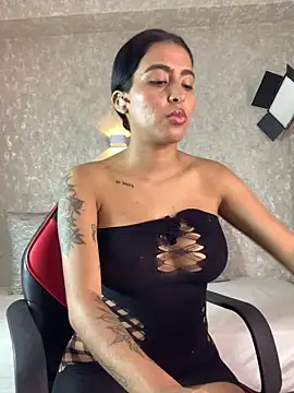 Snapshot of genesissara chatting on February 11, 2026, 12:15 am genesissara online show from February 11, 2026, 12:15 am