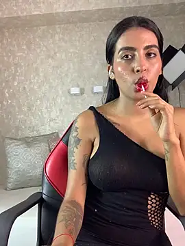 Snapshot of genesissara chatting on May 15, 2026, 10:50 pm genesissara online show from May 15, 2026, 10:50 pm
