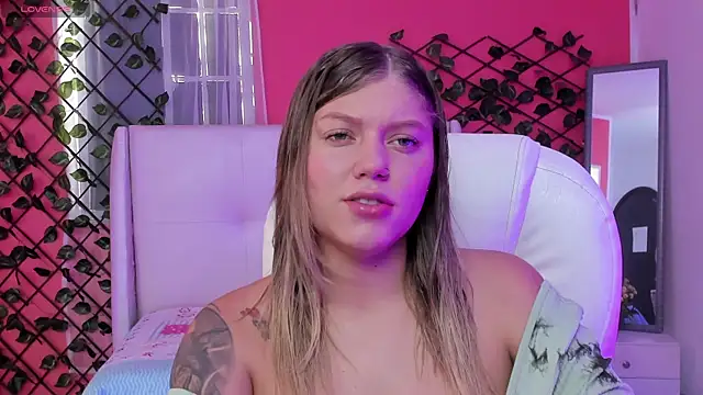 alaia greyy online show from June 25, 2026, 12:53 pm