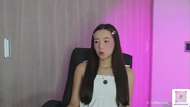 Snapshot of sophi_lii chatting on September 15, 2025, 5:13 pm sophi lii online show from September 15, 2025, 5:13 pm