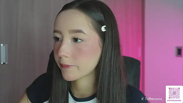 Snapshot of sophi_lii chatting on September 19, 2025, 9:15 pm sophi lii online show from September 19, 2025, 9:15 pm