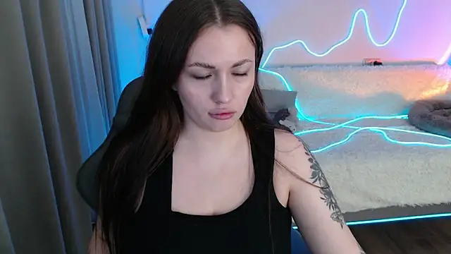 Snapshot of Ollie_James chatting on September 12, 2025, 8:20 pm Ollie James online show from September 12, 2025, 8:20 pm