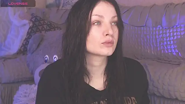 Snapshot of BritneyBarker chatting on February 3, 2025, 1:09 am BritneyBarker online show from February 3, 2025, 1:09 am