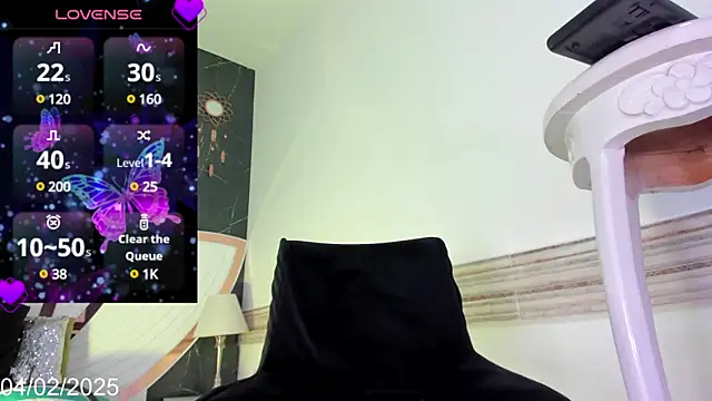 Snapshot of Sweets_Kendra chatting on February 4, 2025, 4:08 pm Sweets Kendra online show from February 4, 2025, 4:08 pm
