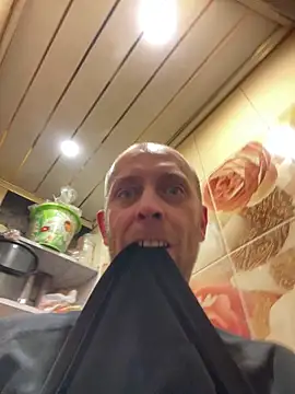 Snapshot of MaxDevilWhite chatting on February 17, 2026, 7:16 am MaxDevilWhite online show from February 17, 2026, 7:16 am