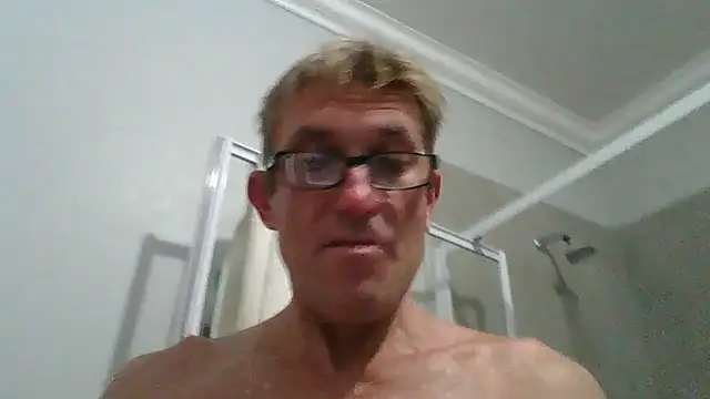 Snapshot of xylegs chatting on February 21, 2025, 8:38 pm xylegs online show from February 21, 2025, 8:38 pm