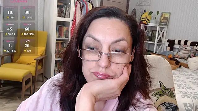 Soffya Soy online show from May 7, 2026, 2:22 pm