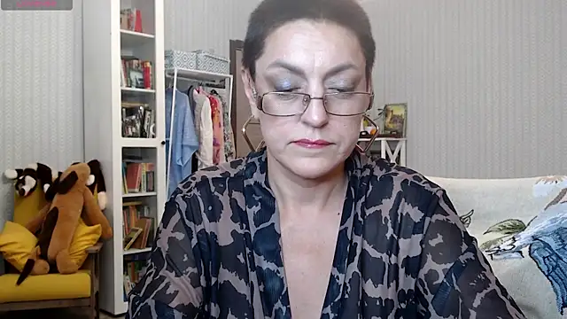 Soffya Soy online show from June 17, 2026, 9:16 pm