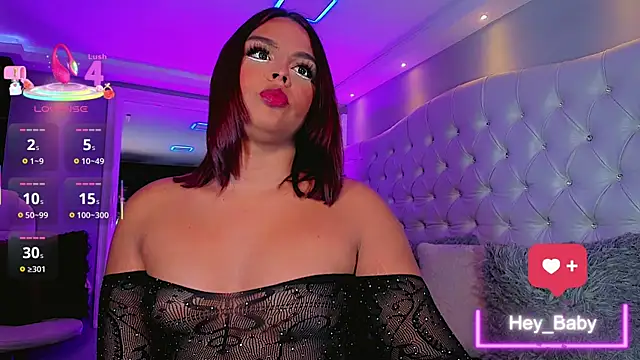 CamiiGarcia online show from December 18, 2025, 7:20 pm