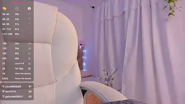soy aly moon online show from January 27, 2025, 5:14 am