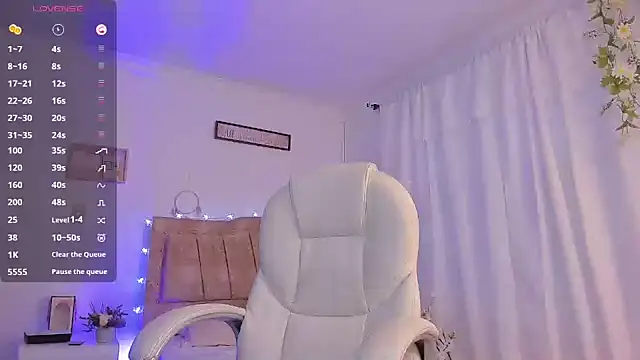 soy aly moon online show from January 29, 2025, 11:14 pm