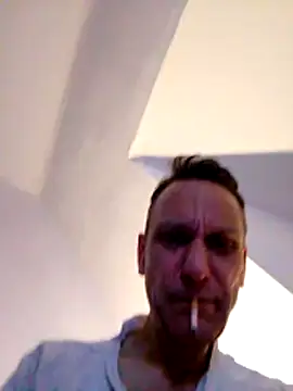 lovemachineeee online show from February 3, 2026, 11:10 pm