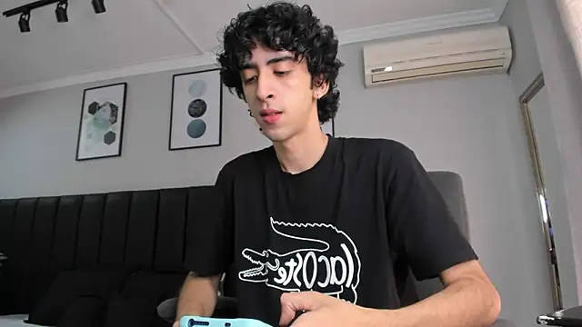 Alezzandro  online show from March 7, 2025, 2:23 pm