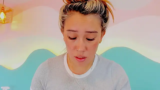 Snapshot of Lannajansen chatting on February 23, 2026, 1:41 pm Lannajansen online show from February 23, 2026, 1:41 pm