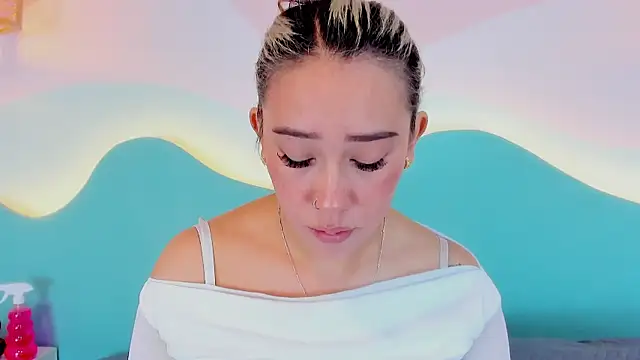 Snapshot of Lannajansen chatting on February 26, 2026, 1:43 pm Lannajansen online show from February 26, 2026, 1:43 pm