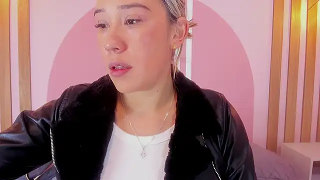 Snapshot of Lannajansen chatting on March 3, 2026, 1:28 pm Lannajansen online show from March 3, 2026, 1:28 pm