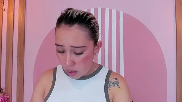 Snapshot of Lannajansen chatting on March 25, 2026, 1:28 pm Lannajansen online show from March 25, 2026, 1:28 pm