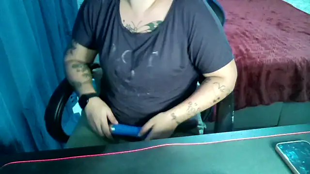 bunnyfox420 online show from October 19, 2025, 7:14 pm